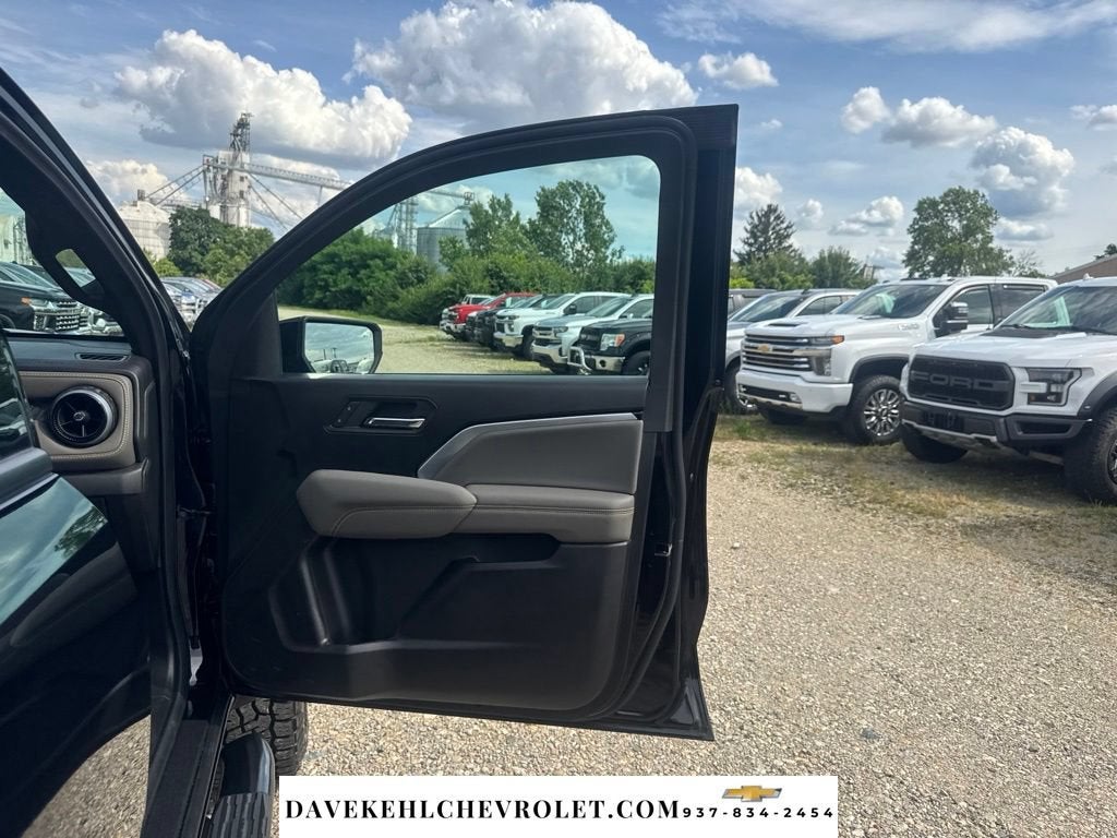 2025 Chevrolet Colorado ZR2