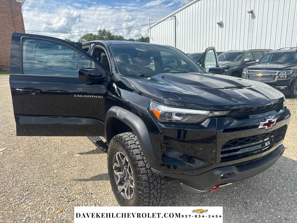 2025 Chevrolet Colorado ZR2