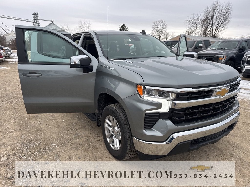 2025 Chevrolet Silverado 1500 LT (2FL)