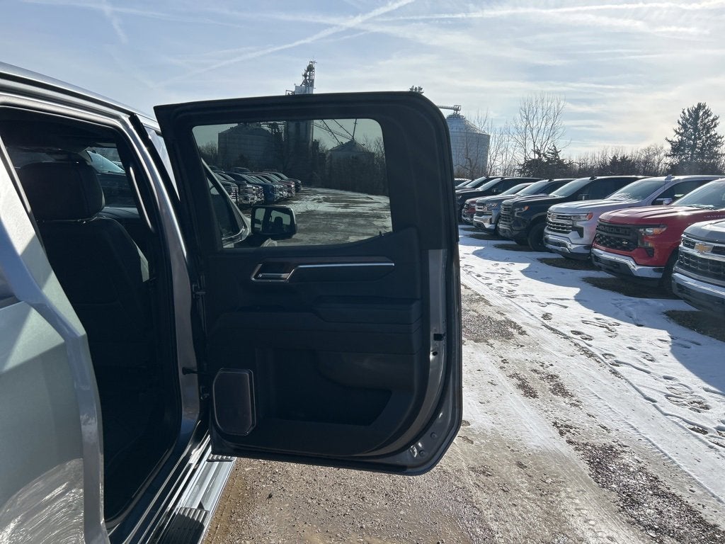 2023 Chevrolet Silverado 1500 High Country