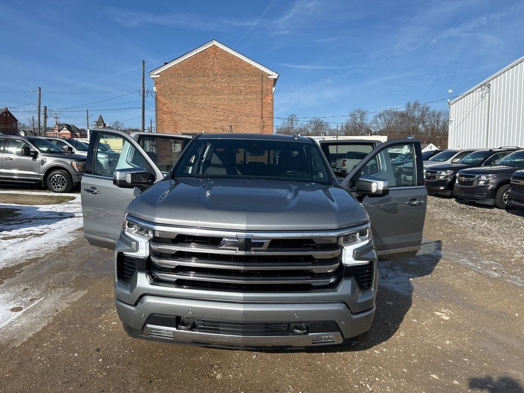 2023 Chevrolet Silverado 1500 High Country