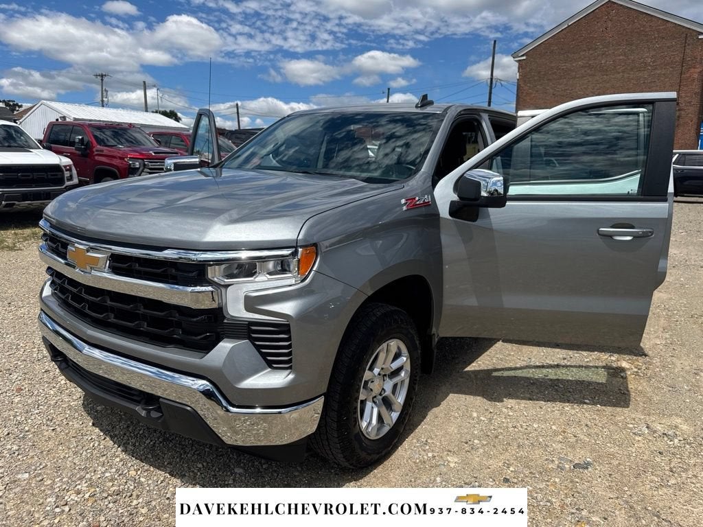 2025 Chevrolet Silverado 1500 LT