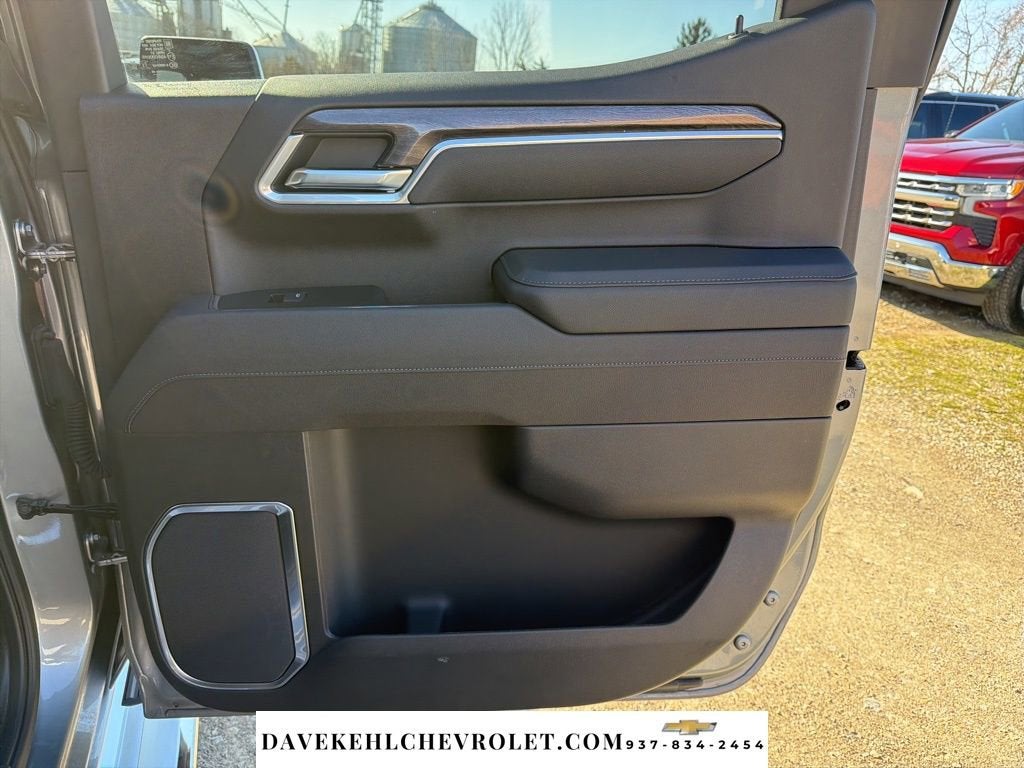 2025 Chevrolet Silverado 1500 LTZ