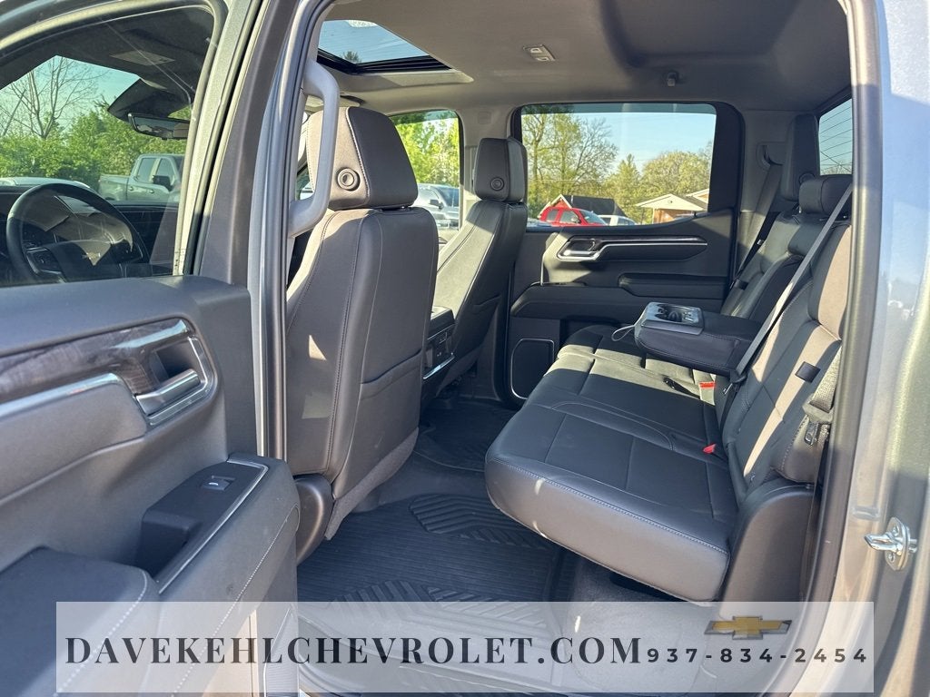 2025 Chevrolet Silverado 1500 LTZ