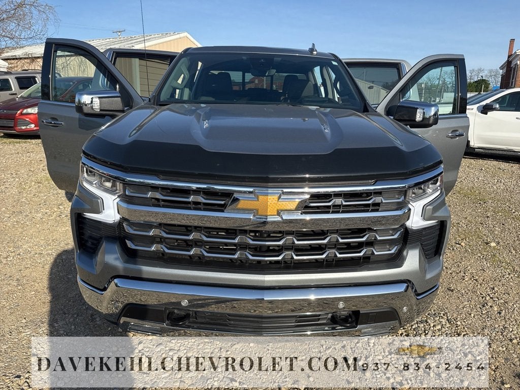2025 Chevrolet Silverado 1500 LTZ