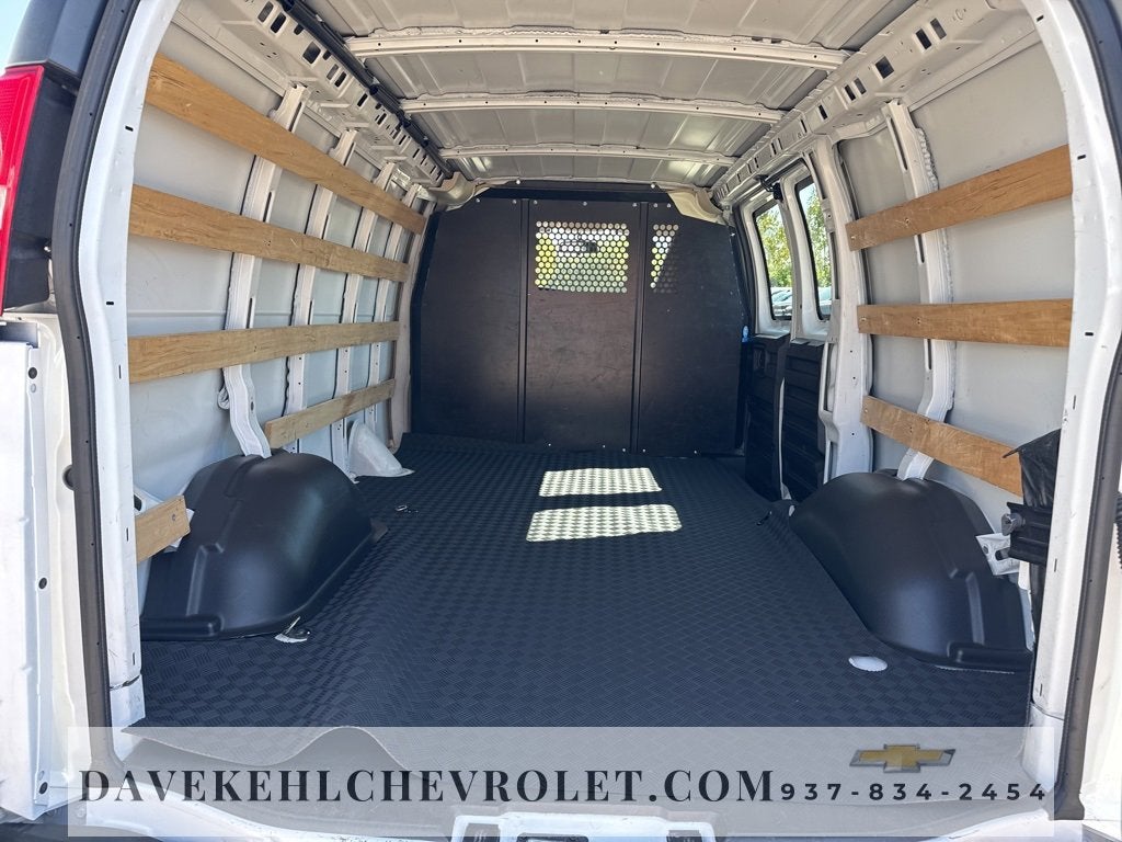 2023 Chevrolet Express Cargo 2500 WT