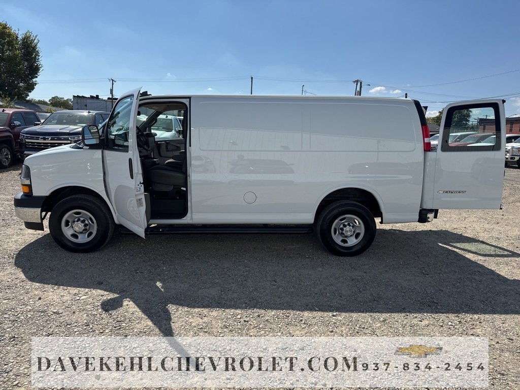2023 Chevrolet Express Cargo 2500 WT