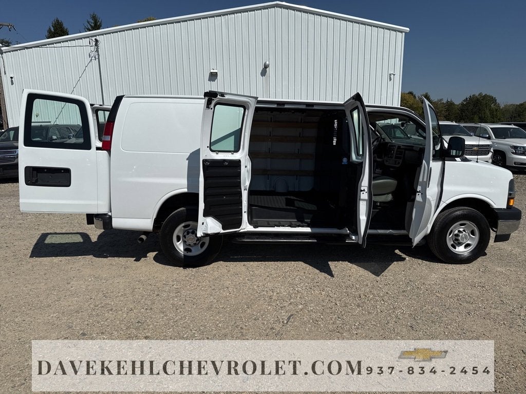 2023 Chevrolet Express Cargo 2500 WT