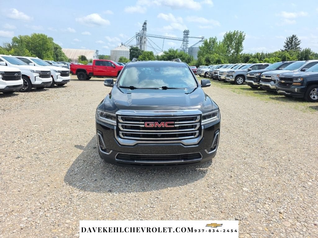2023 GMC Acadia AT4