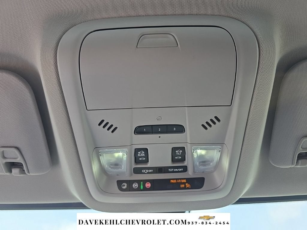 2023 GMC Acadia AT4