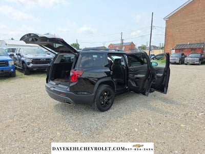 2023 GMC Acadia AT4