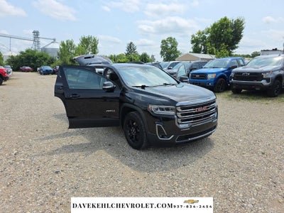 2023 GMC Acadia AT4
