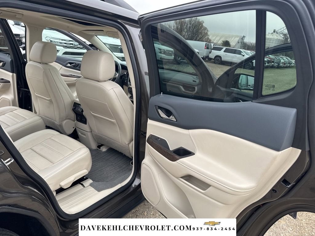 2020 GMC Acadia Denali