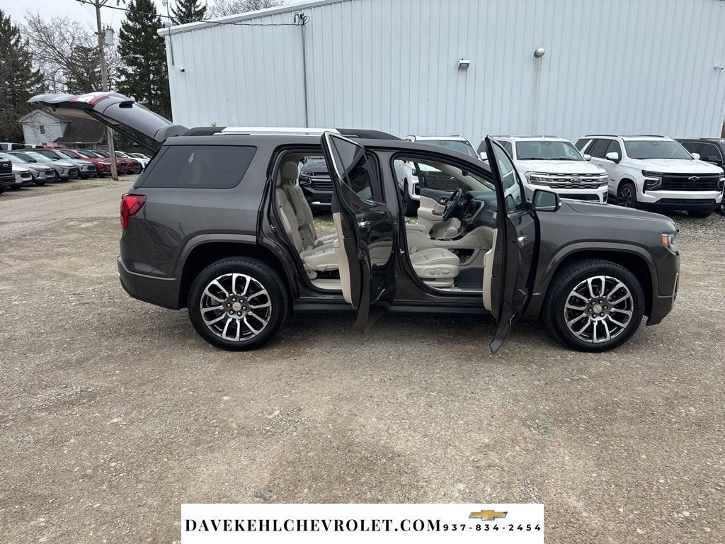 2020 GMC Acadia Denali