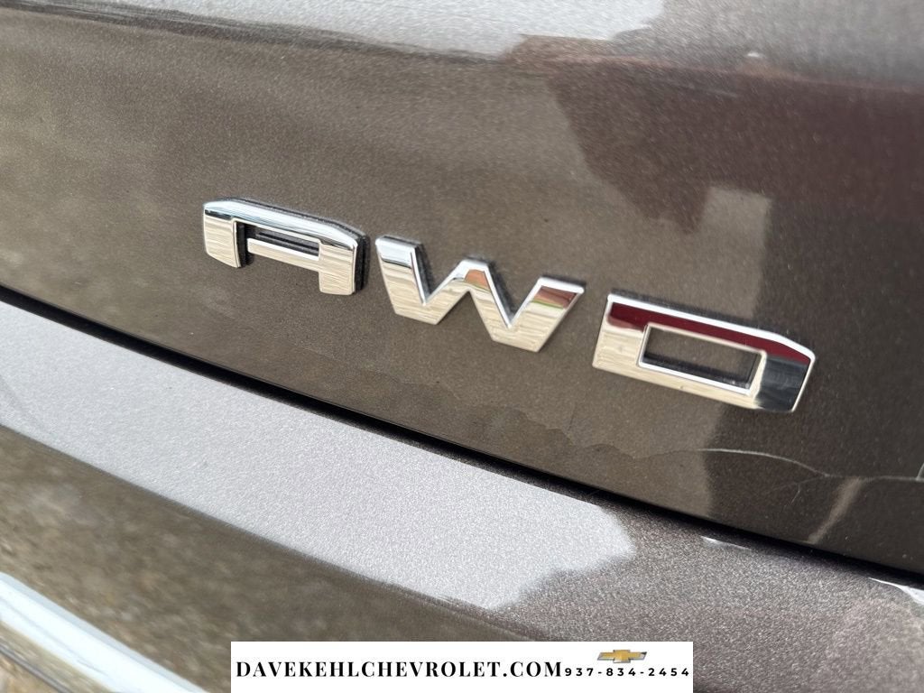 2020 GMC Acadia Denali