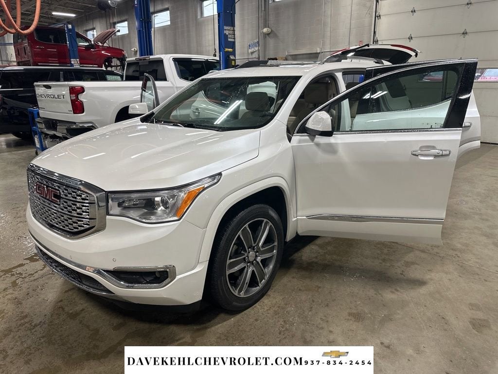 2017 GMC Acadia Denali