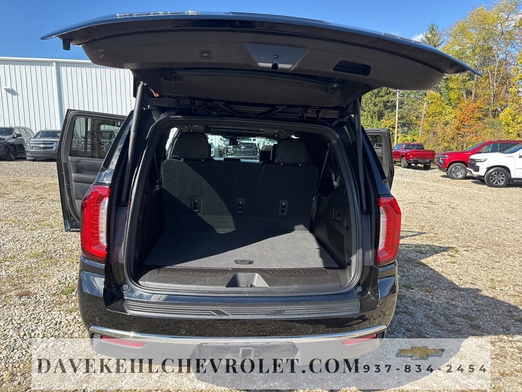 2021 GMC Yukon XL SLT