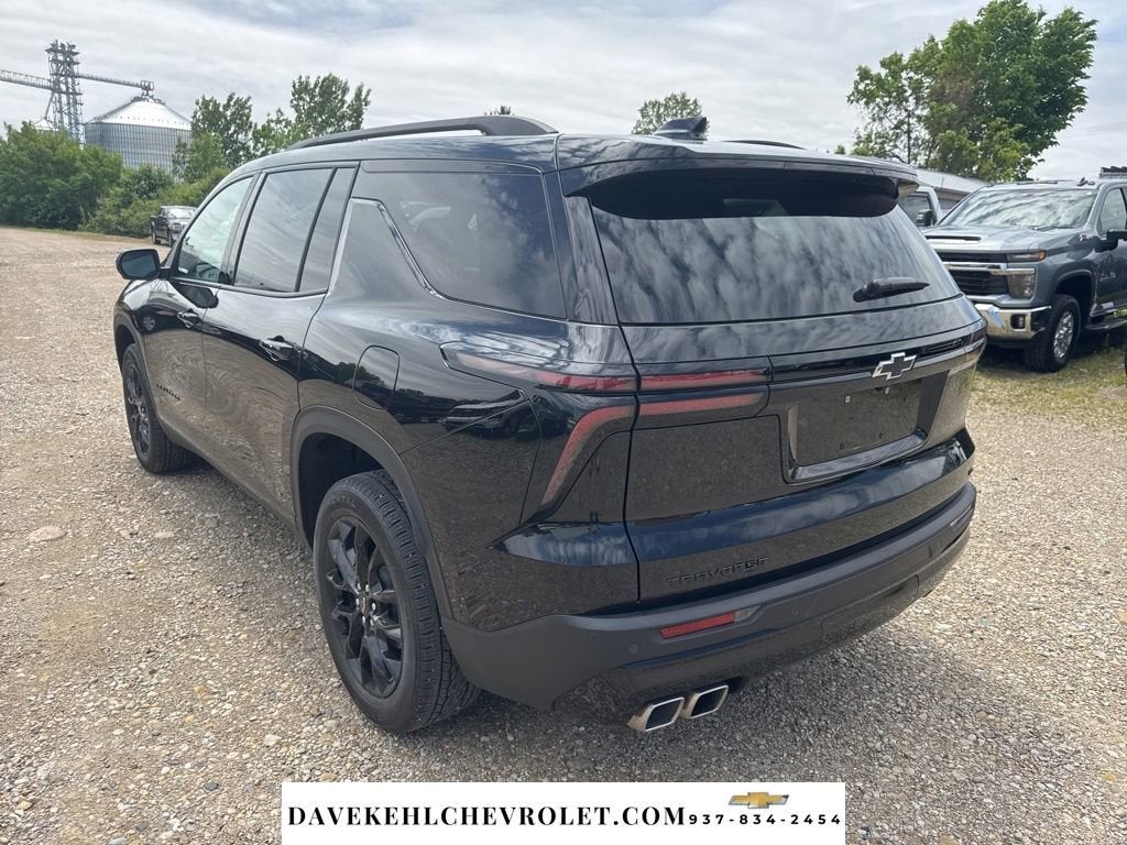 2024 Chevrolet Traverse LT