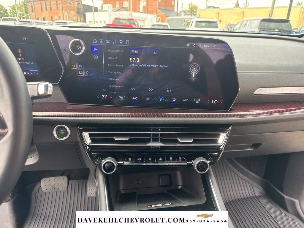2025 Chevrolet Traverse Z71