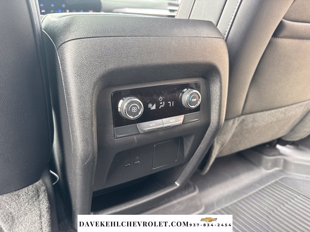 2025 Chevrolet Traverse Z71