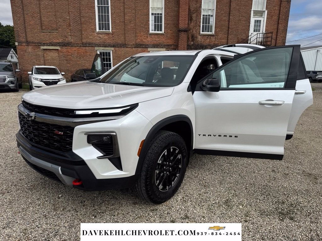 2025 Chevrolet Traverse Z71