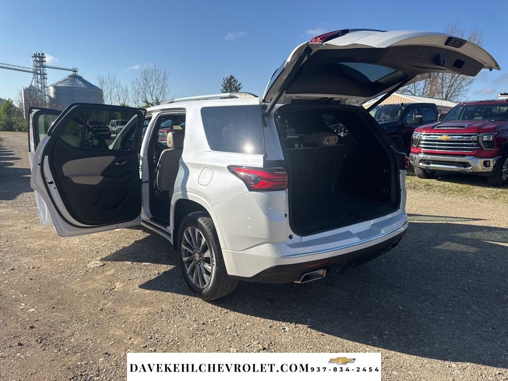 2023 Chevrolet Traverse Premier