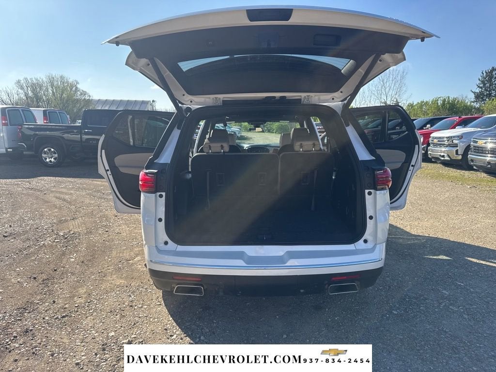 2023 Chevrolet Traverse Premier