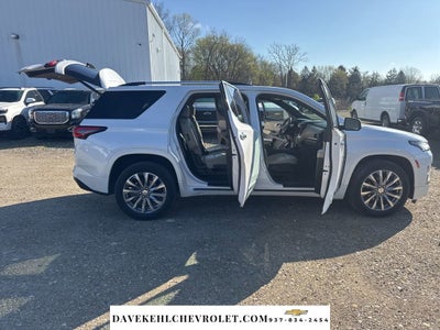 2023 Chevrolet Traverse Premier