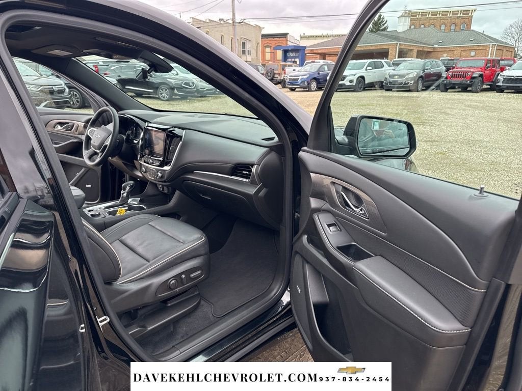 2023 Chevrolet Traverse Premier