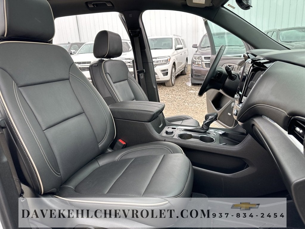 2023 Chevrolet Traverse Premier