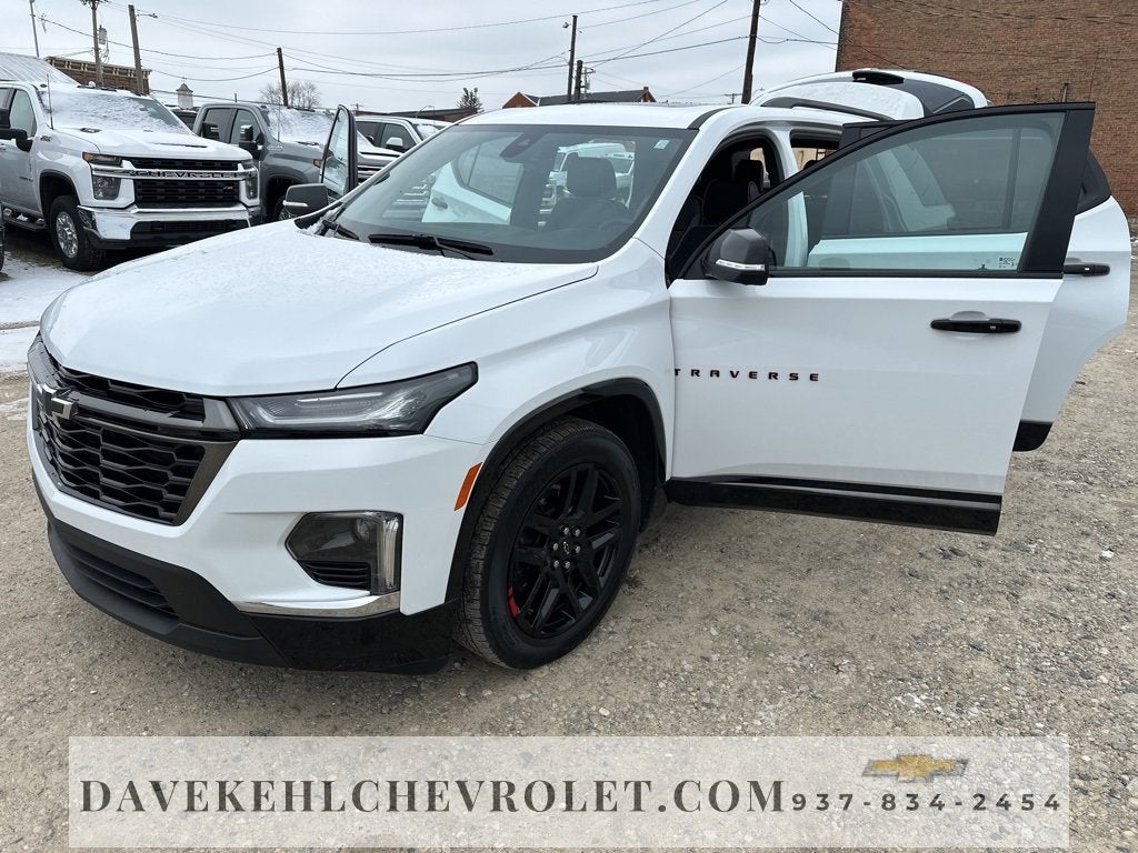 2023 Chevrolet Traverse Premier