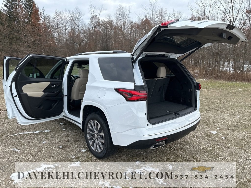 2023 Chevrolet Traverse Premier