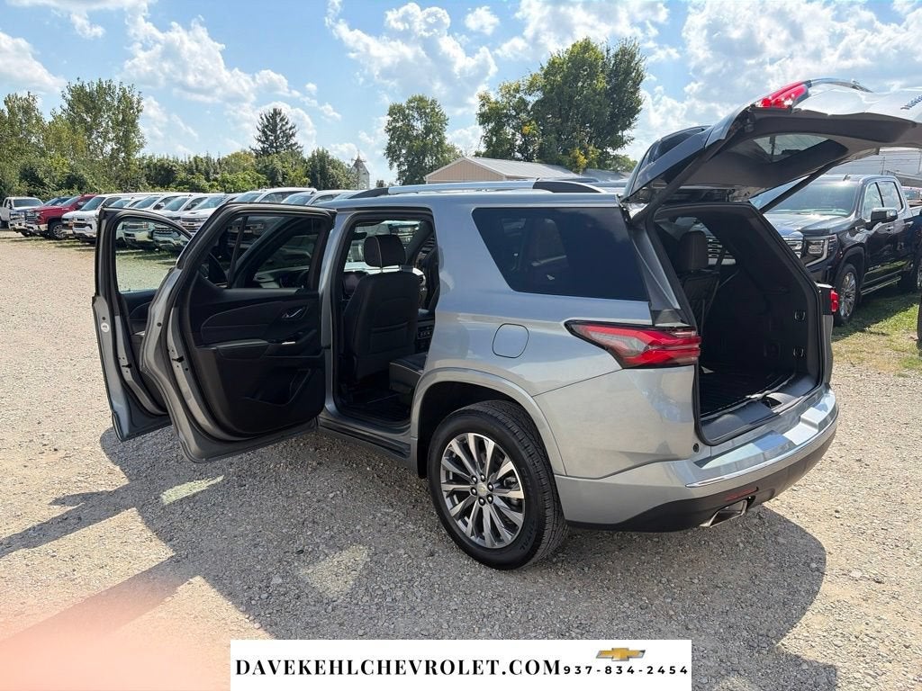 2023 Chevrolet Traverse Premier