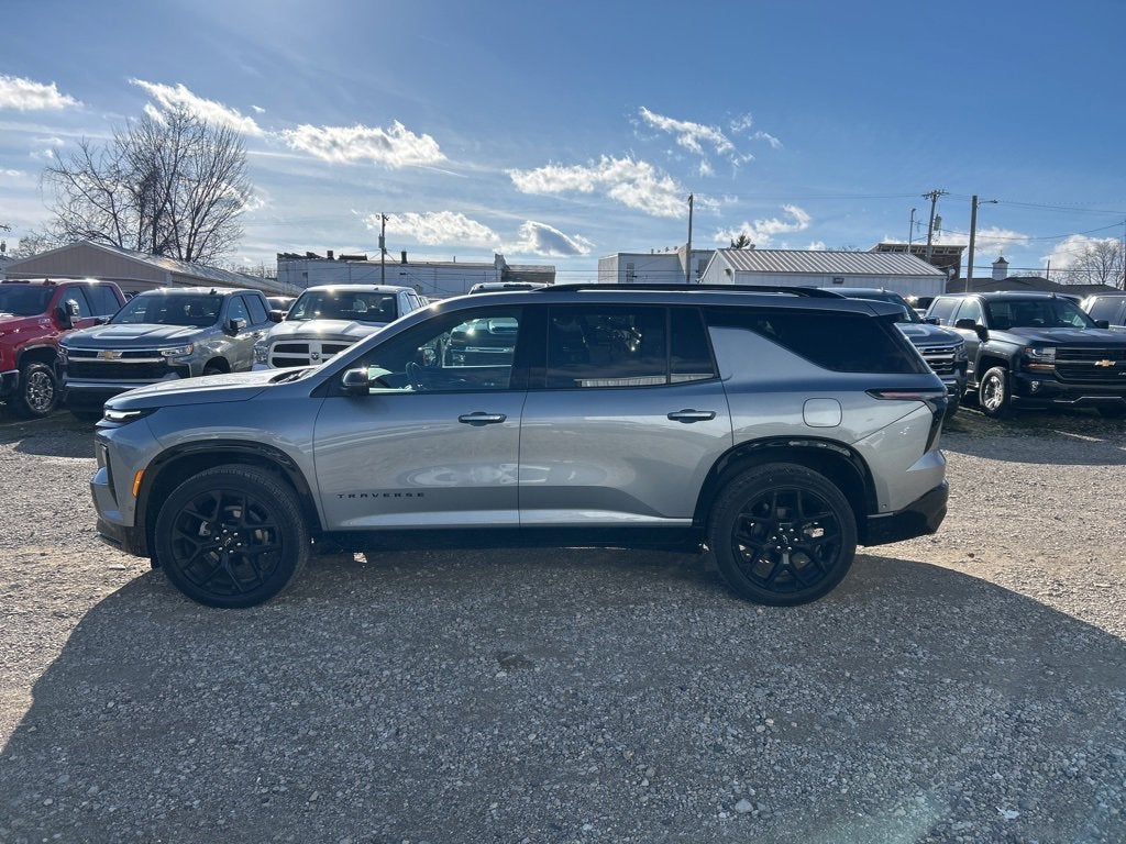 2024 Chevrolet Traverse RS