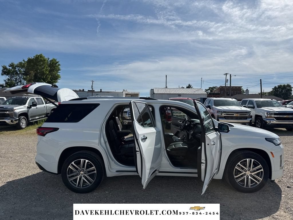 2023 Chevrolet Traverse High Country