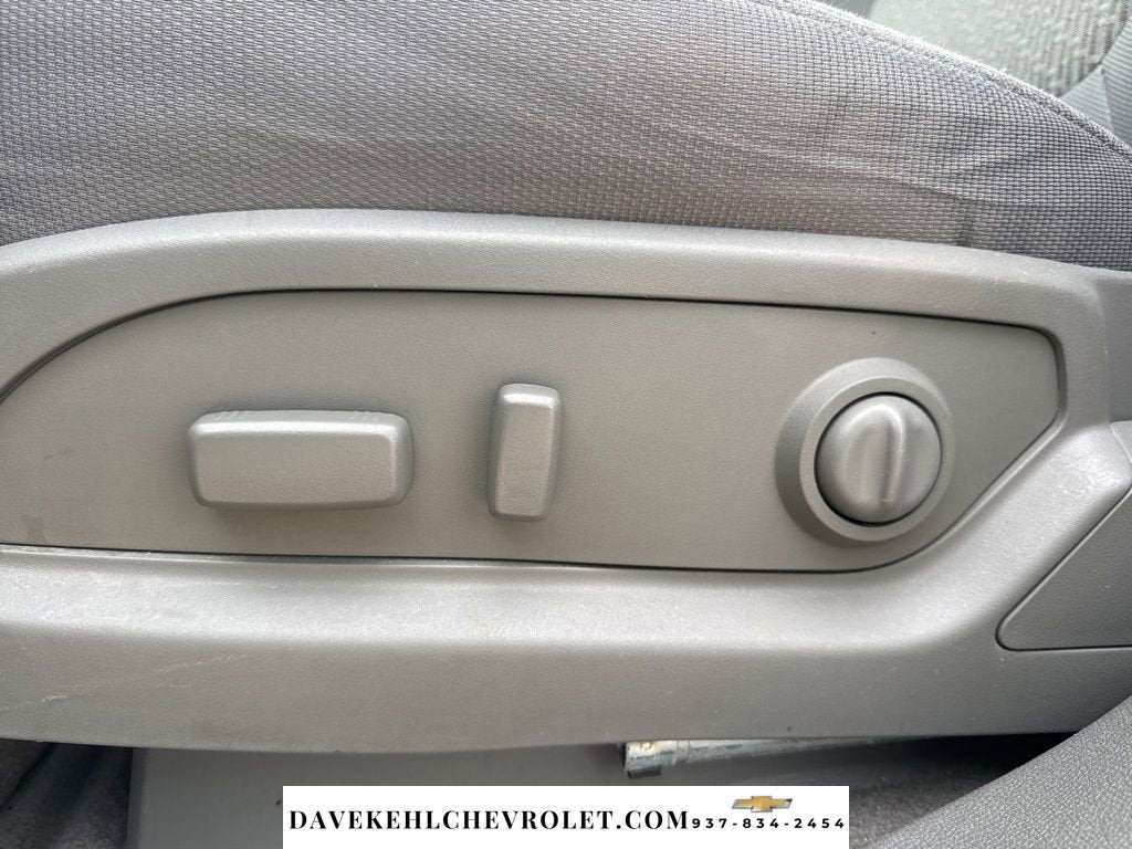 2011 Chevrolet Traverse LT w/1LT