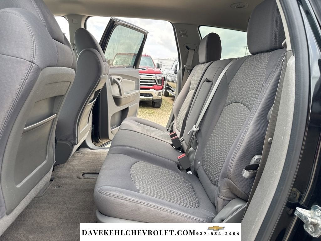 2011 Chevrolet Traverse LT w/1LT