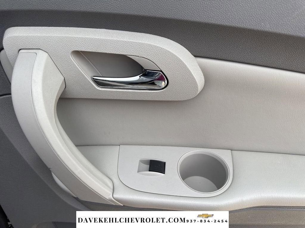 2011 Chevrolet Traverse LT w/1LT