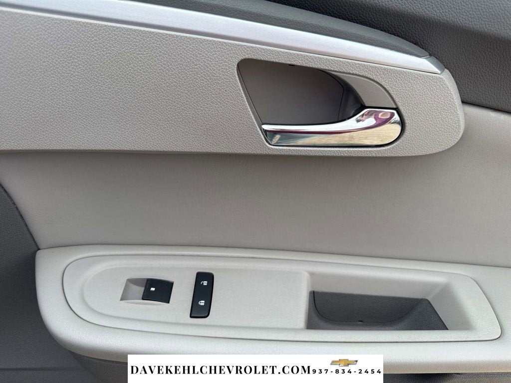 2011 Chevrolet Traverse LT w/1LT