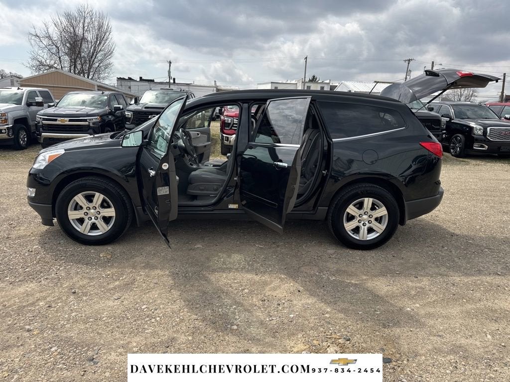2011 Chevrolet Traverse LT w/1LT