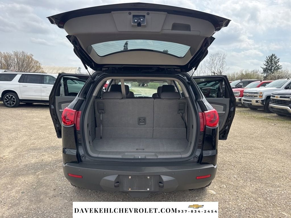 2011 Chevrolet Traverse LT w/1LT