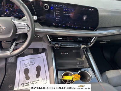 2025 Chevrolet Suburban RST