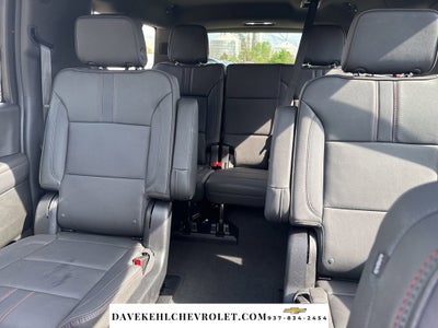 2025 Chevrolet Suburban RST