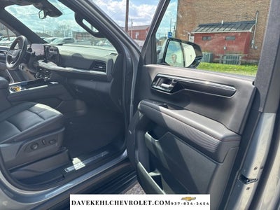 2025 Chevrolet Suburban RST