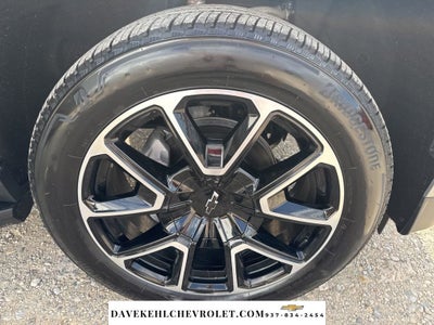 2025 Chevrolet Suburban RST