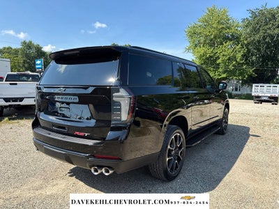 2025 Chevrolet Suburban RST