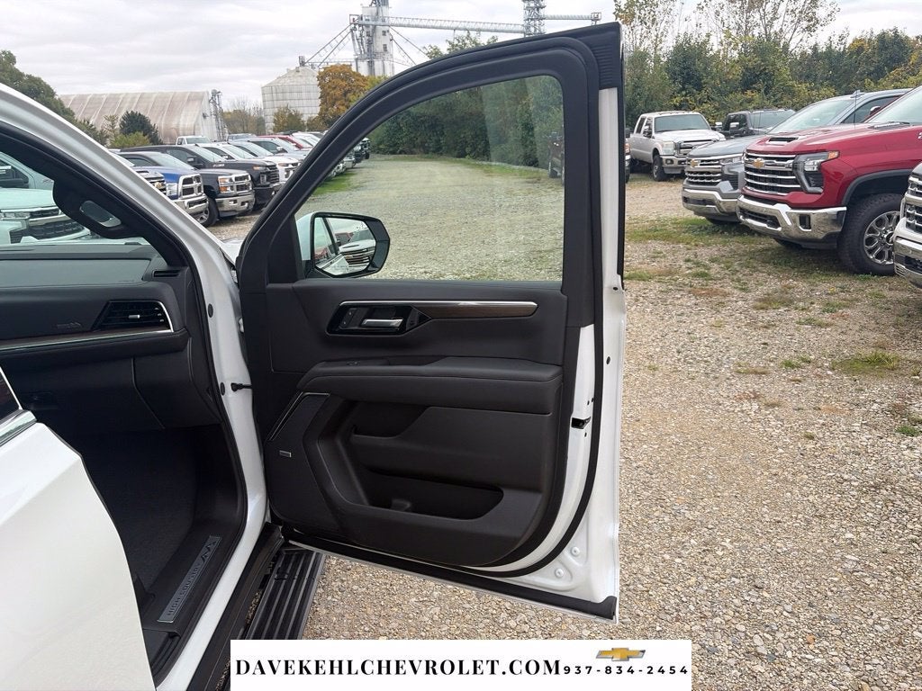 2025 Chevrolet Suburban High Country