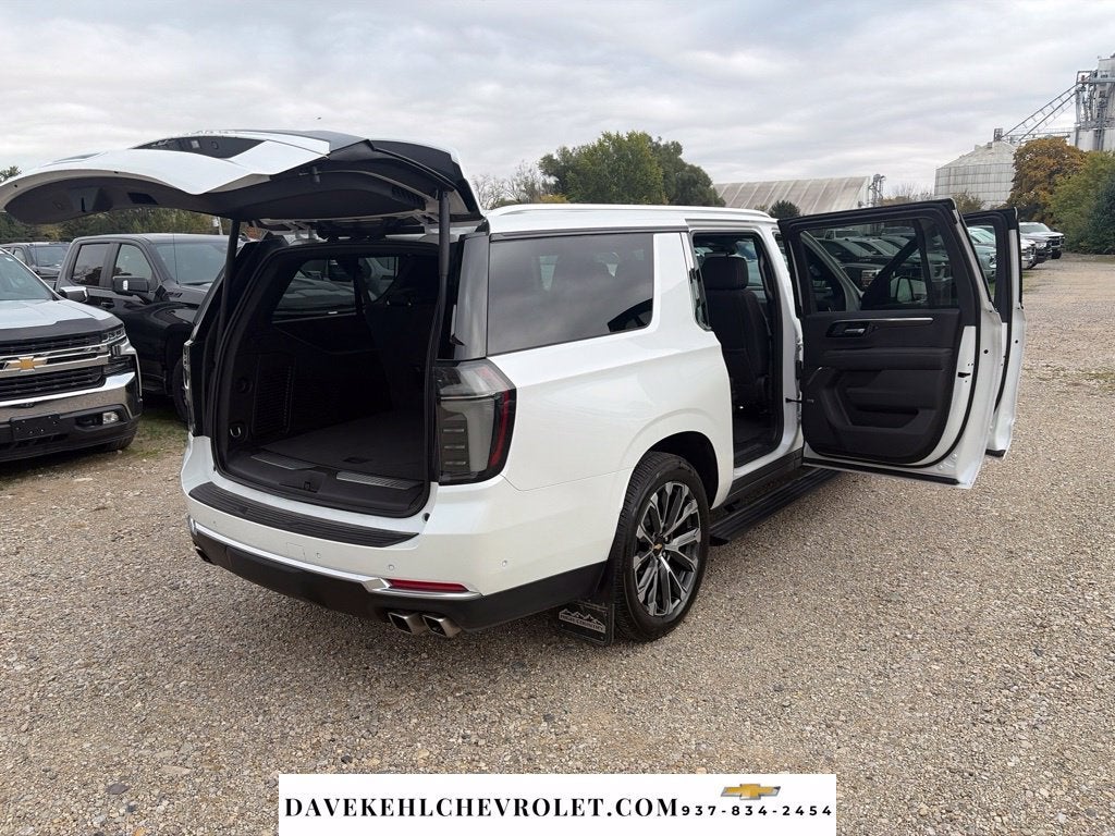 2025 Chevrolet Suburban High Country
