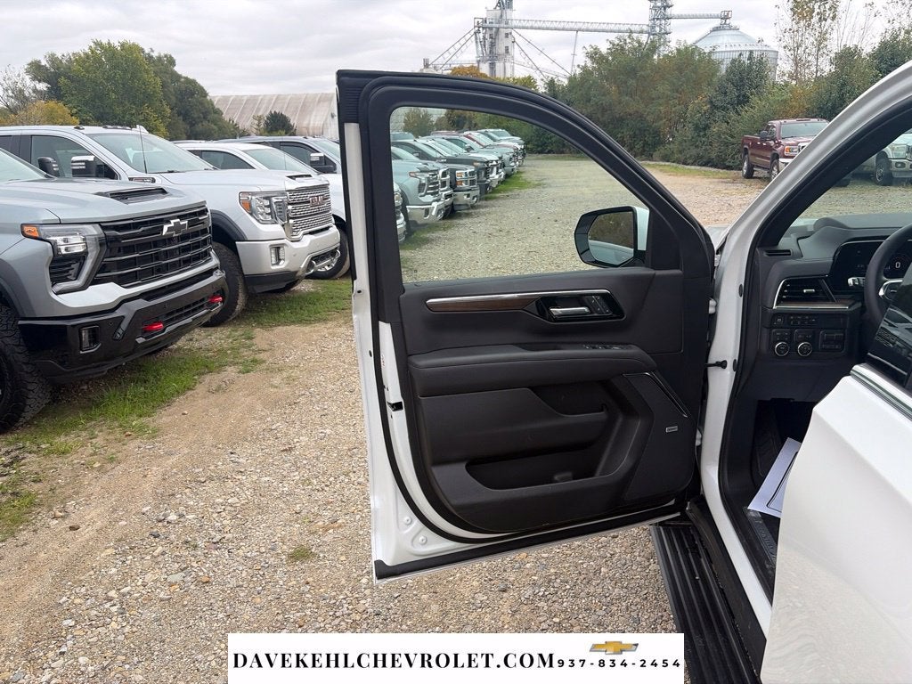 2025 Chevrolet Suburban High Country