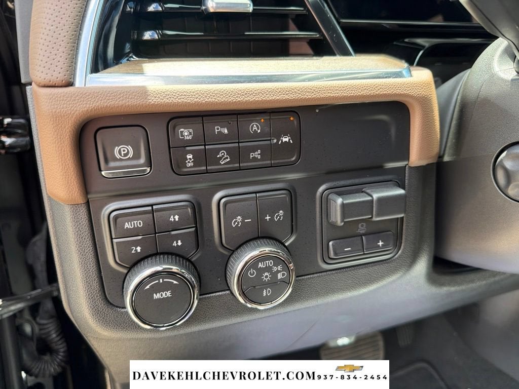 2025 Chevrolet Suburban High Country